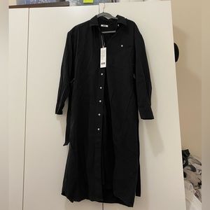 Uniqlo black shirt dress with belt.